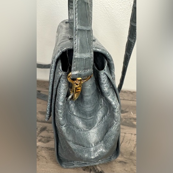 Nancy Gonzalez Gray Crocodile Crossbody Bag. Excellent Condition 😍 - Picture 4 of 10